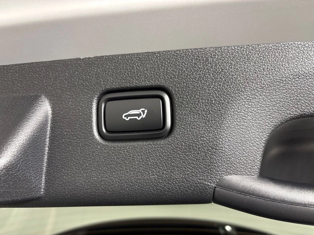 New 2026 Wolf Gray Kia EX image 22