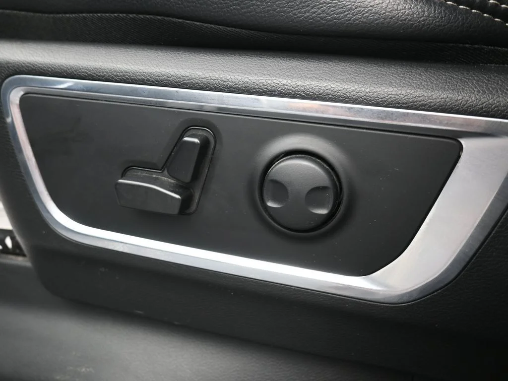 2025 RAM Ram 1500 Pickup Laramie - Photo 14
