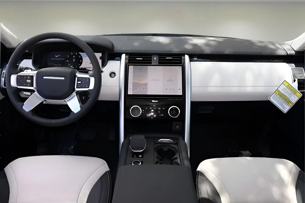 2025 Land Rover Discovery S - Photo 12