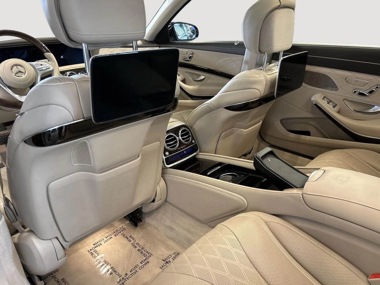 Used 2019 Anthracite Blue Metallic Mercedes-Benz Maybach S 560 image 27