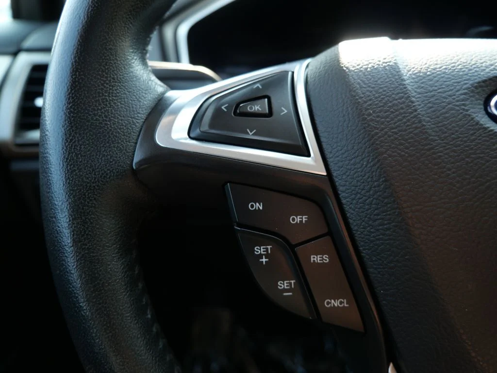 Used 2014 Black Ford SE image 18