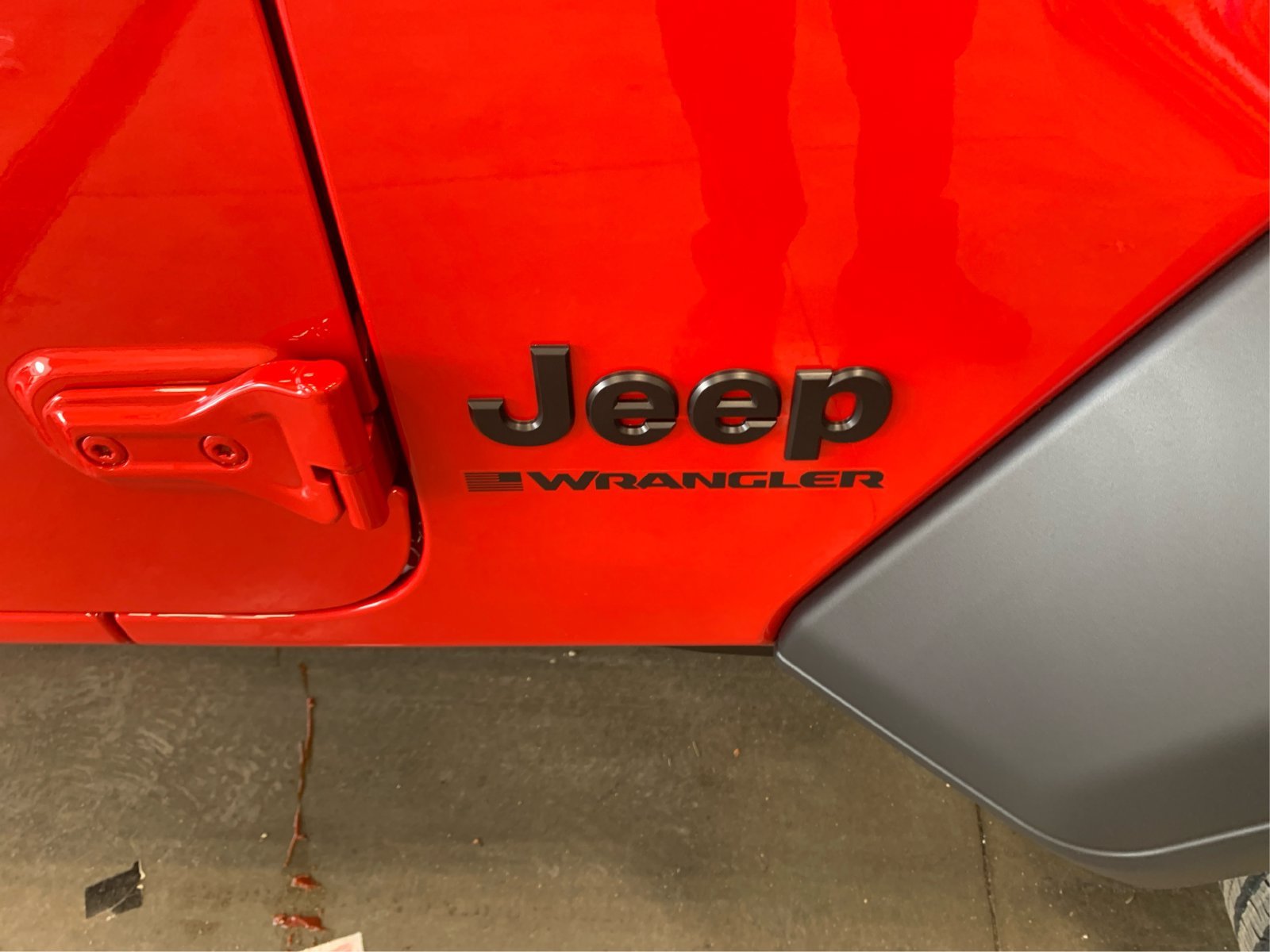 New 2026 Firecracker Red Clear-Coat Exterior Paint Jeep Sport image 23