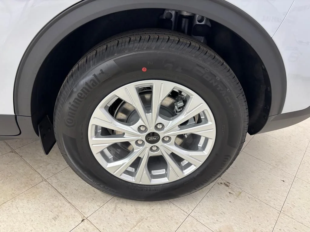 New 2026 Space Silver Metallic Ford Active® image 26