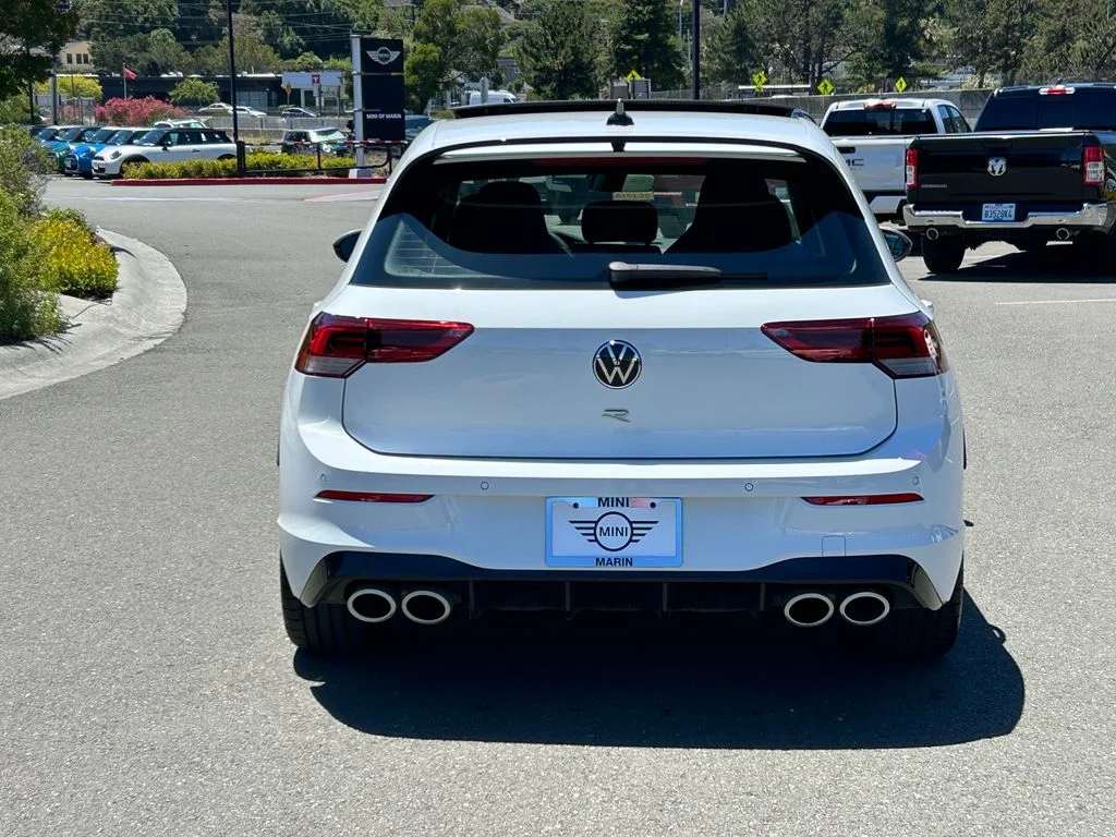 Used 2024 White Volkswagen 2.0T image 4