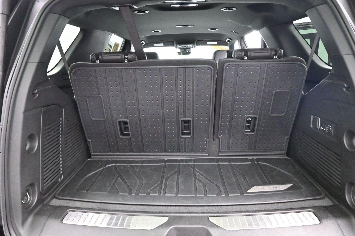 Used 2025 Black Chevrolet RST image 9