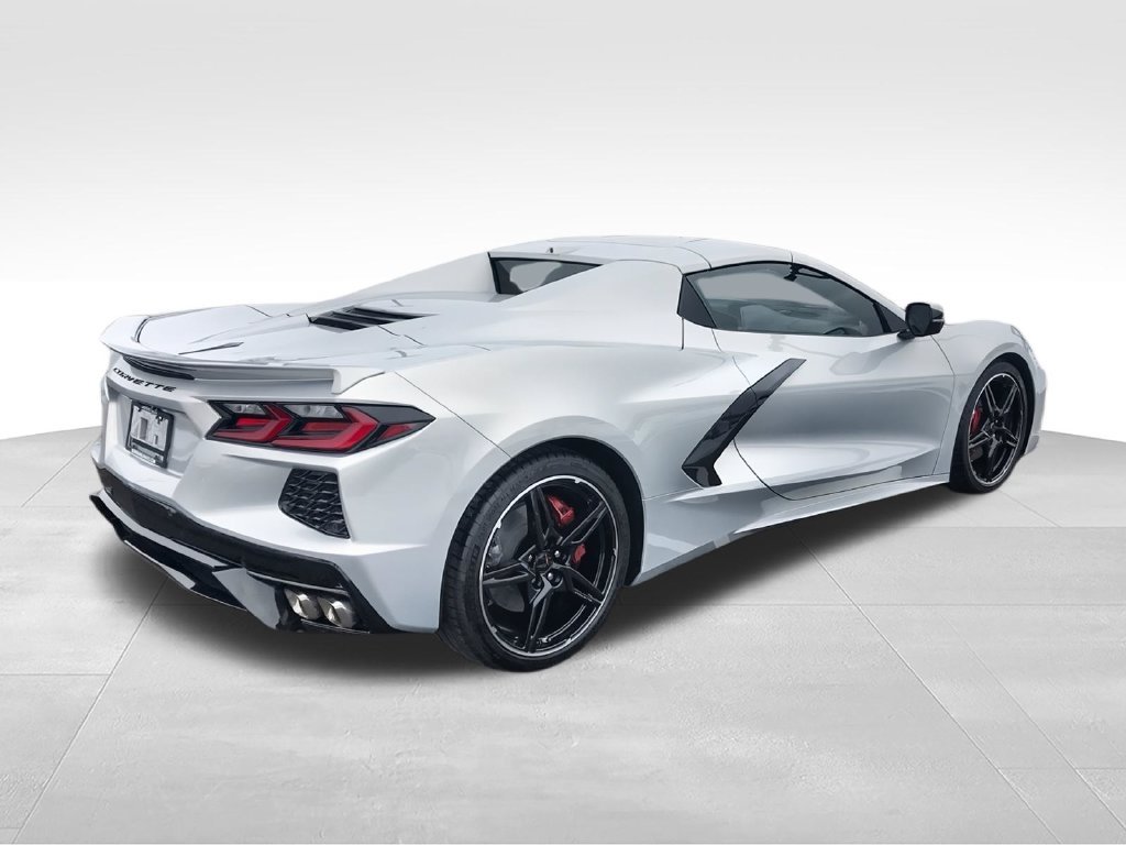 Used 2024 Silver Chevrolet Stingray image 8