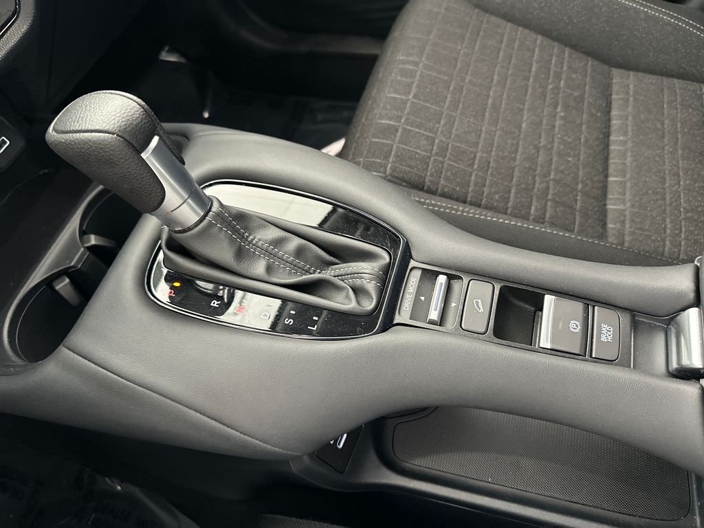 Used 2024 Platinum White Pearl Honda LX image 18