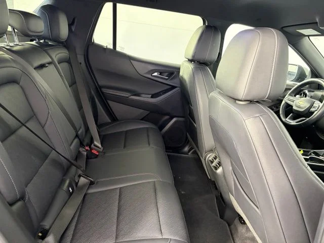 Used 2025 Black Chevrolet LT image 39