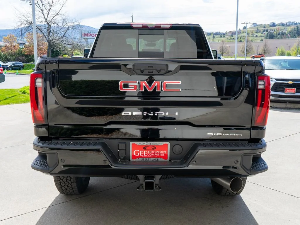2026 GMC Sierra 2500HD Denali - Photo 6