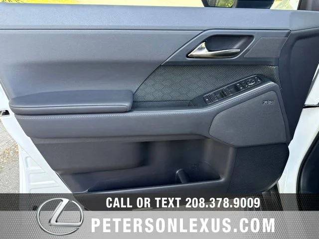 Used 2024 White Lexus 550 Overtrail+ image 22