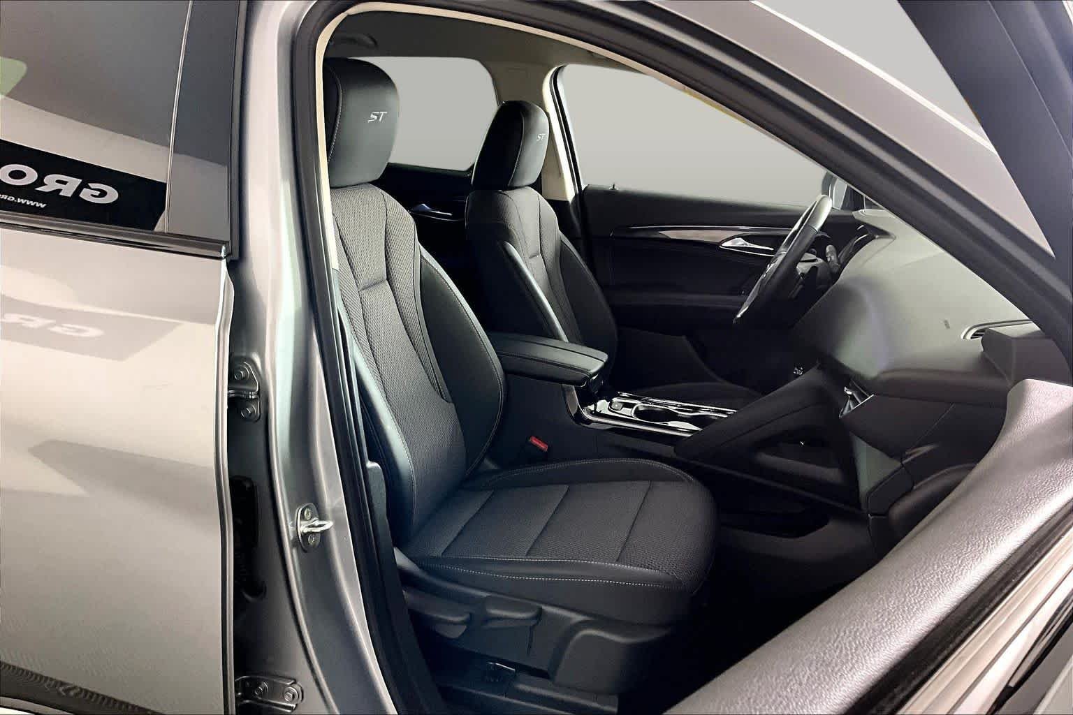 Used 2023 Moonstone Gray Metallic Buick Preferred image 17