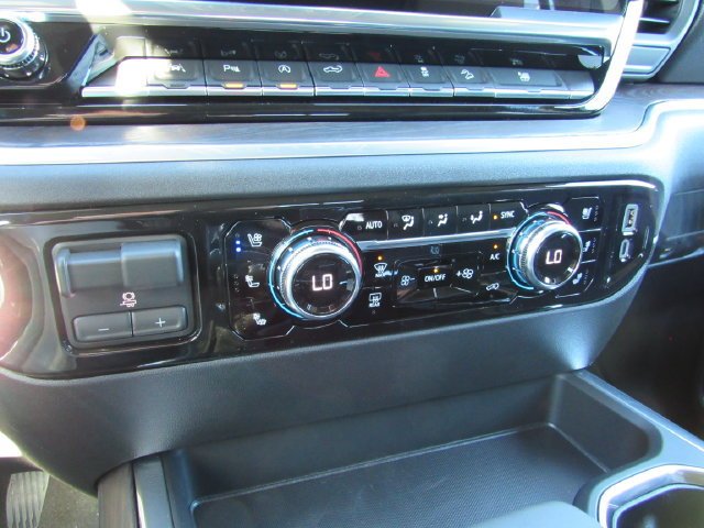 New 2026 Onyx Black GMC SLT image 22