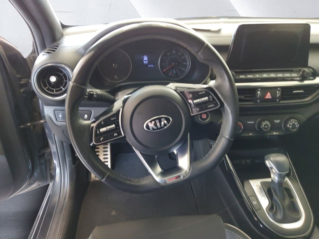 Used 2020 Gray Kia GT-Line image 9
