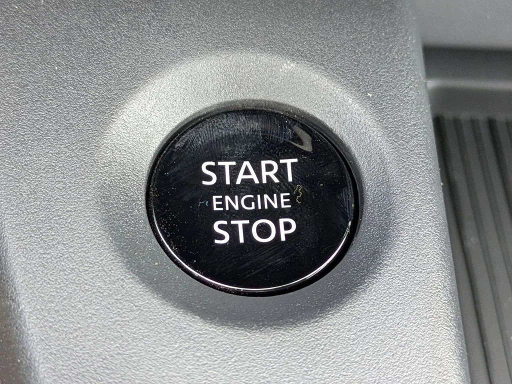 New 2026 Aspen White TriCoat Nissan SR image 25