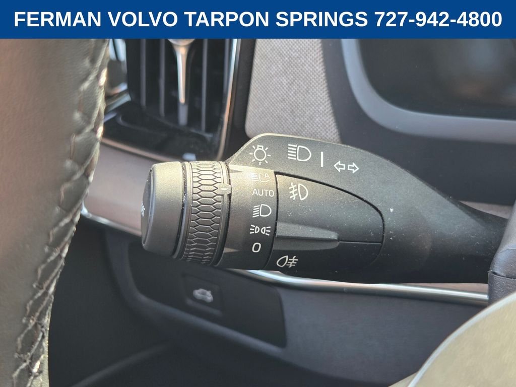 2026 Volvo XC90 Plus - Photo 32