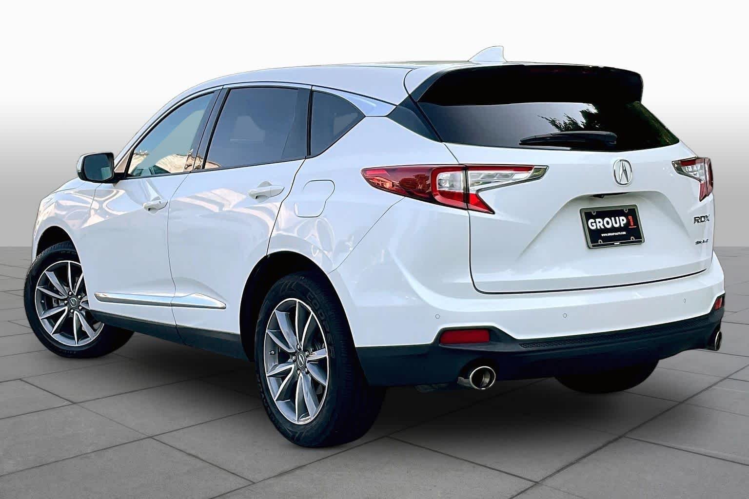 Used 2019 White Diamond Pearl Acura w/Technology Pkg image 10