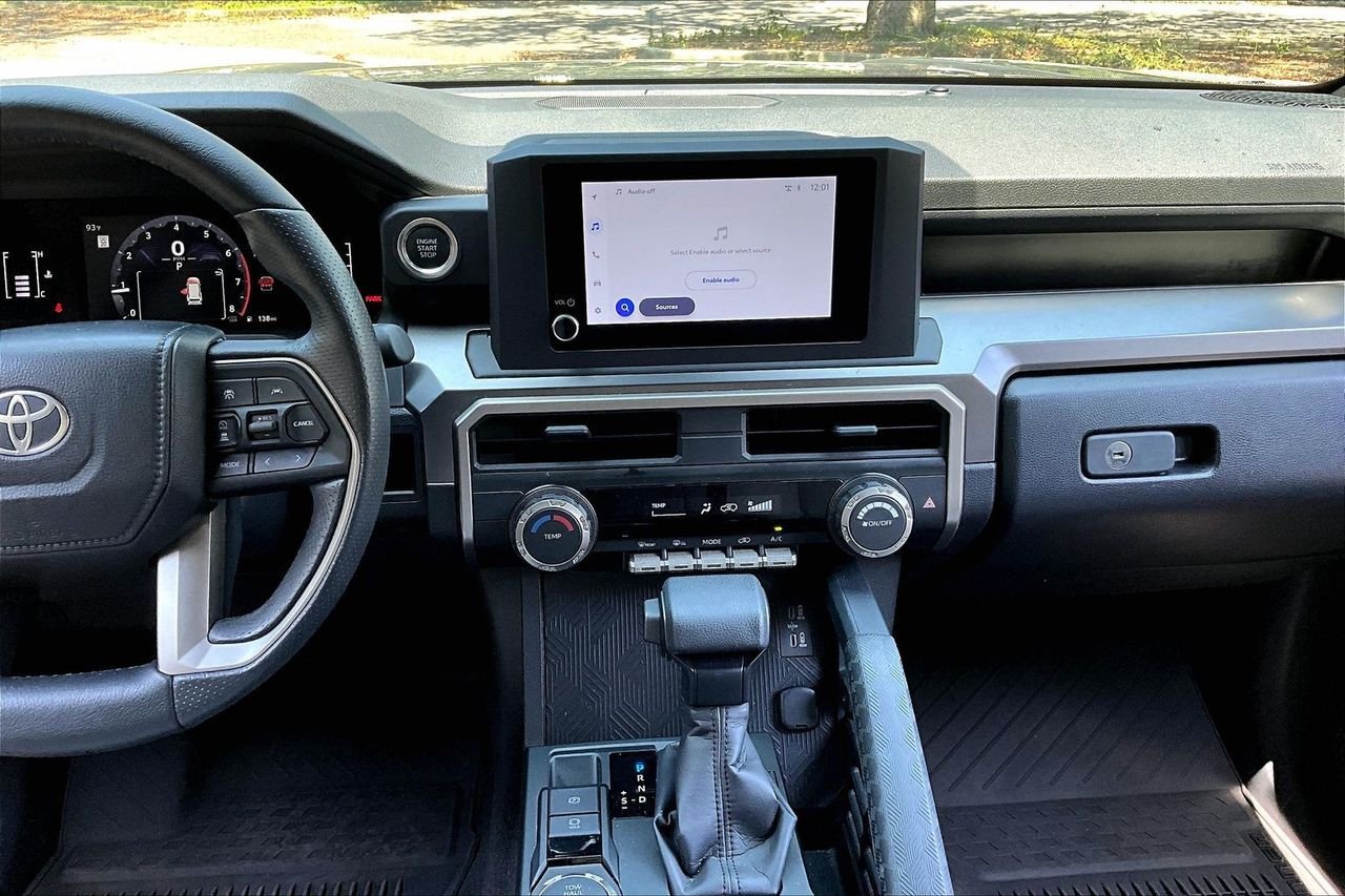 Used 2026  Toyota SR5 image 9