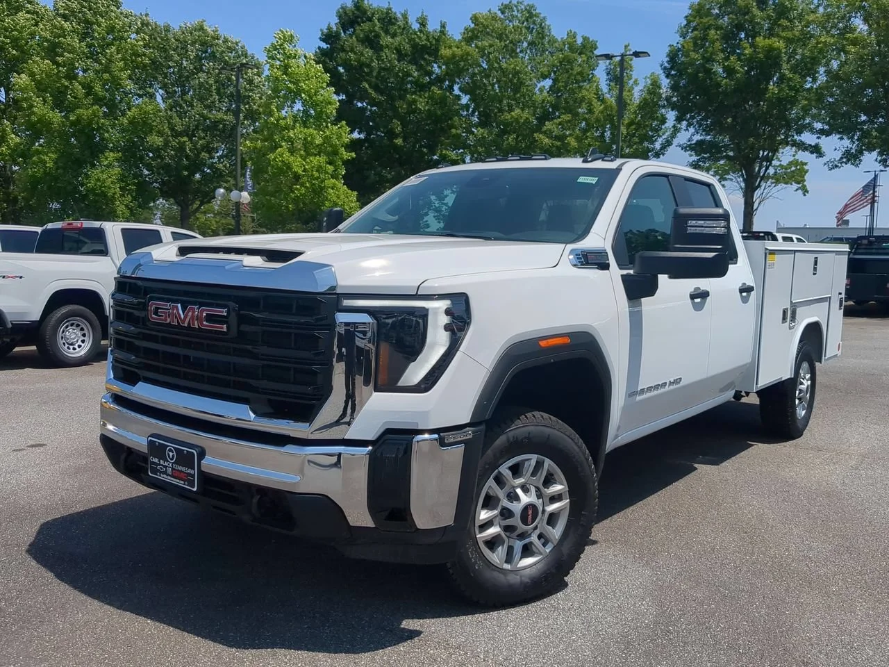 New 2026 Summit White GMC Pro image 1