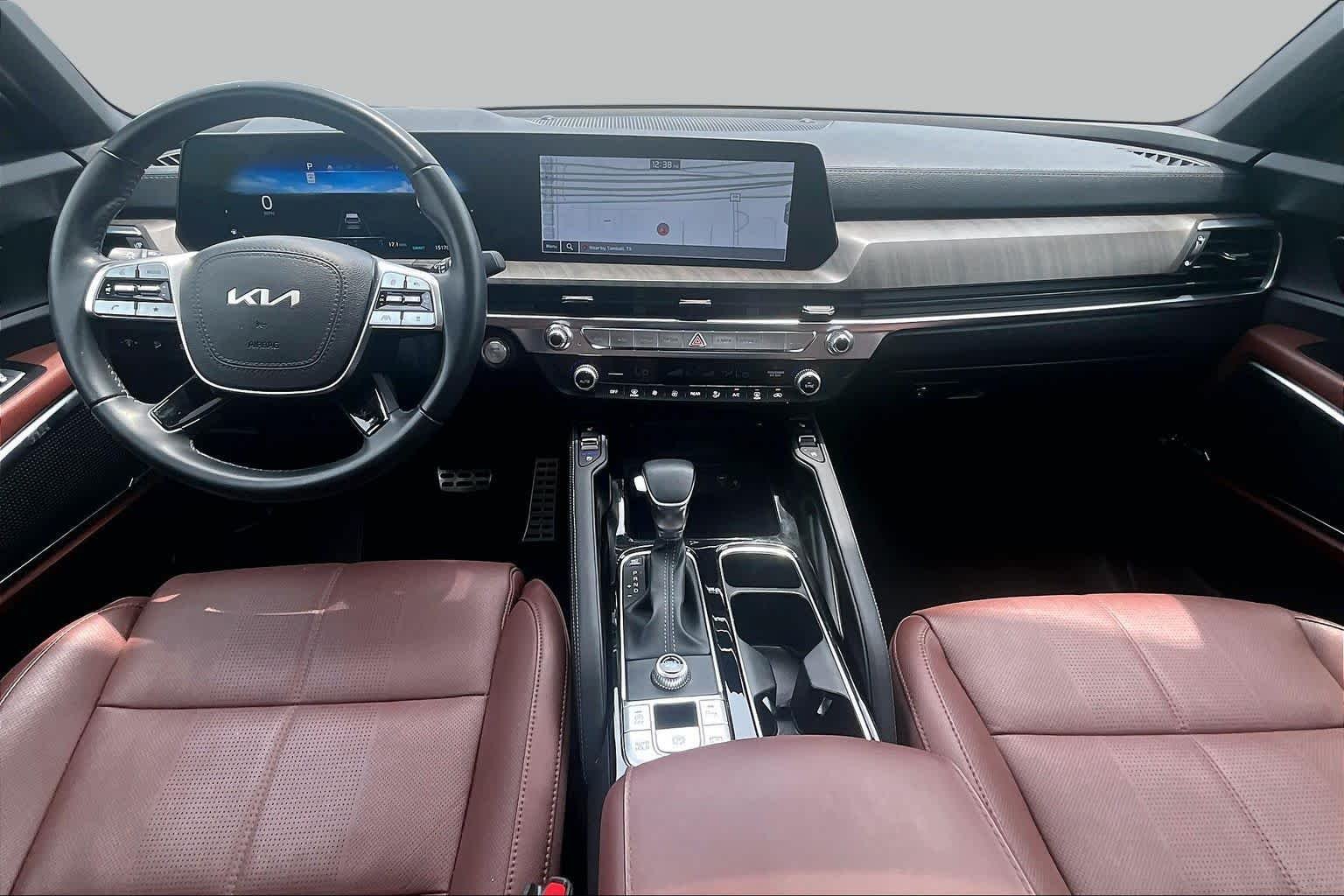 Used 2024 Dark Moss Kia SX image 14