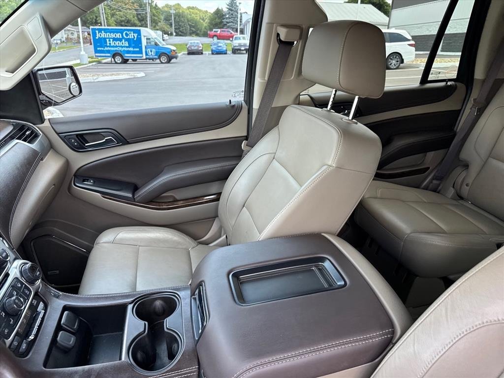 Used 2019 SUMMIT WHITE Chevrolet LT image 14