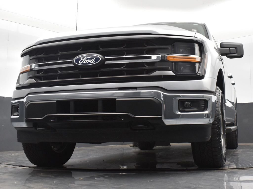 Used 2025 Silver Ford XLT image 25