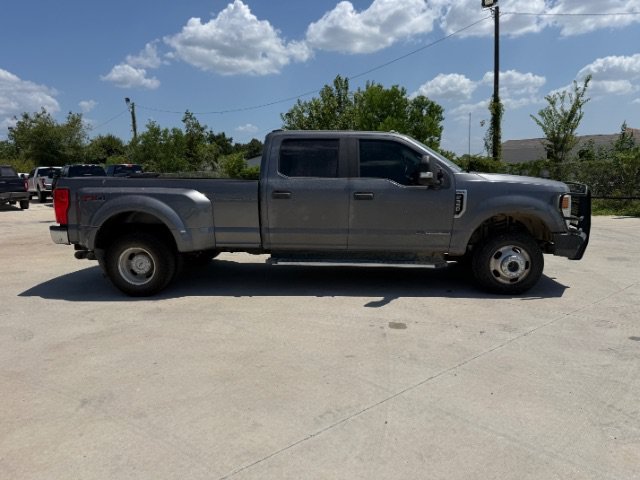 Used 2022 Gray Ford XL image 6