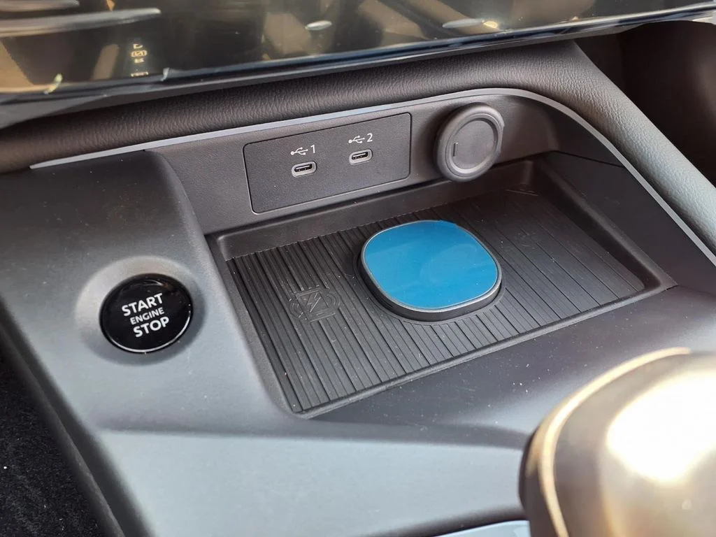 New 2027 Bluestone Pearl / Super Black Two-tone Nissan SR Midnight Edition image 9