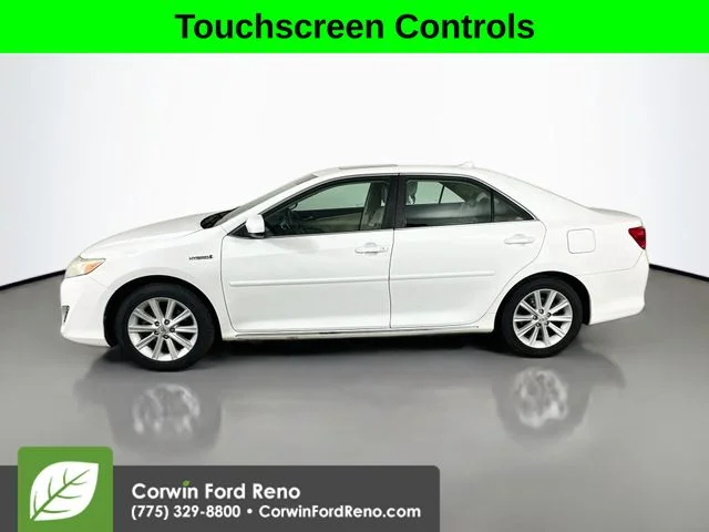Used 2012 Super White Toyota XLE image 4