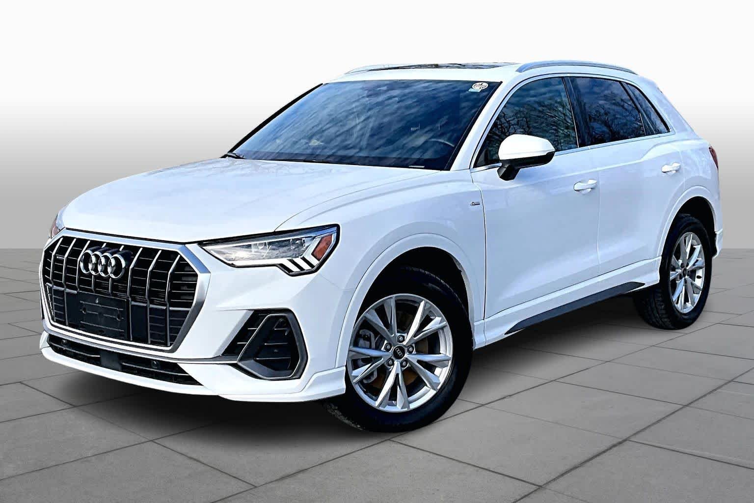 2024 Audi Q3 45 TFSI S Line Premium quattro's photo