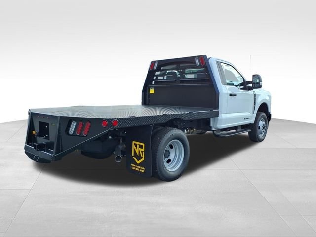 2026 Ford F-350 Super Duty Chassis Cab XL - Photo 14