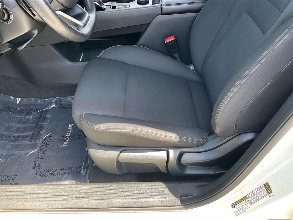 Used 2023 Glacier White Nissan S image 31
