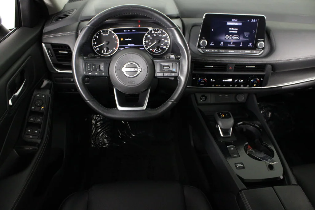 2024 Nissan Rogue SV - Photo 7