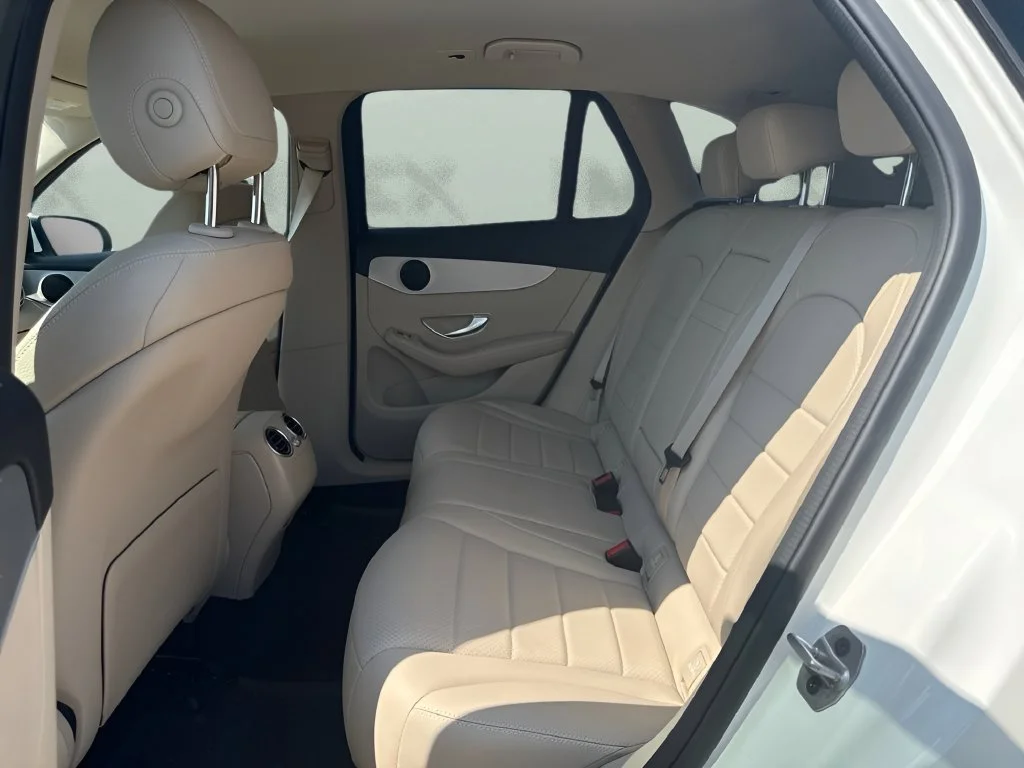 Used 2022  Mercedes-Benz GLC 300 image 13