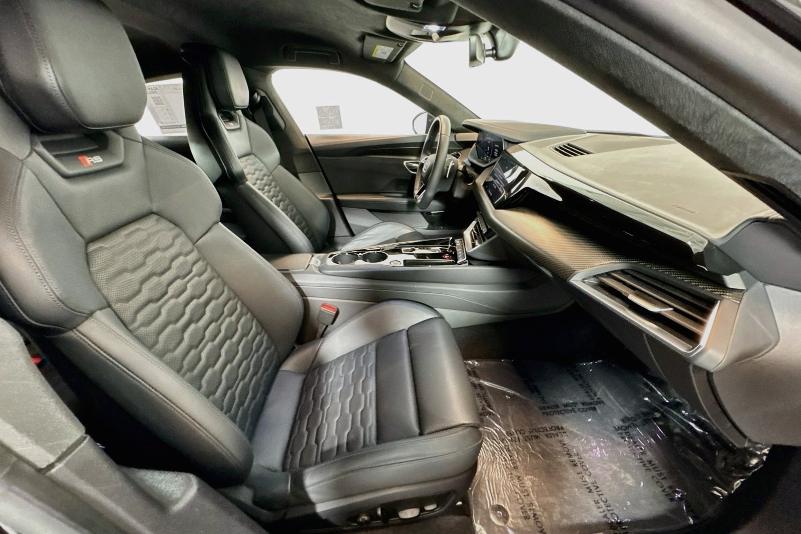 Used 2023 Black Audi  image 24