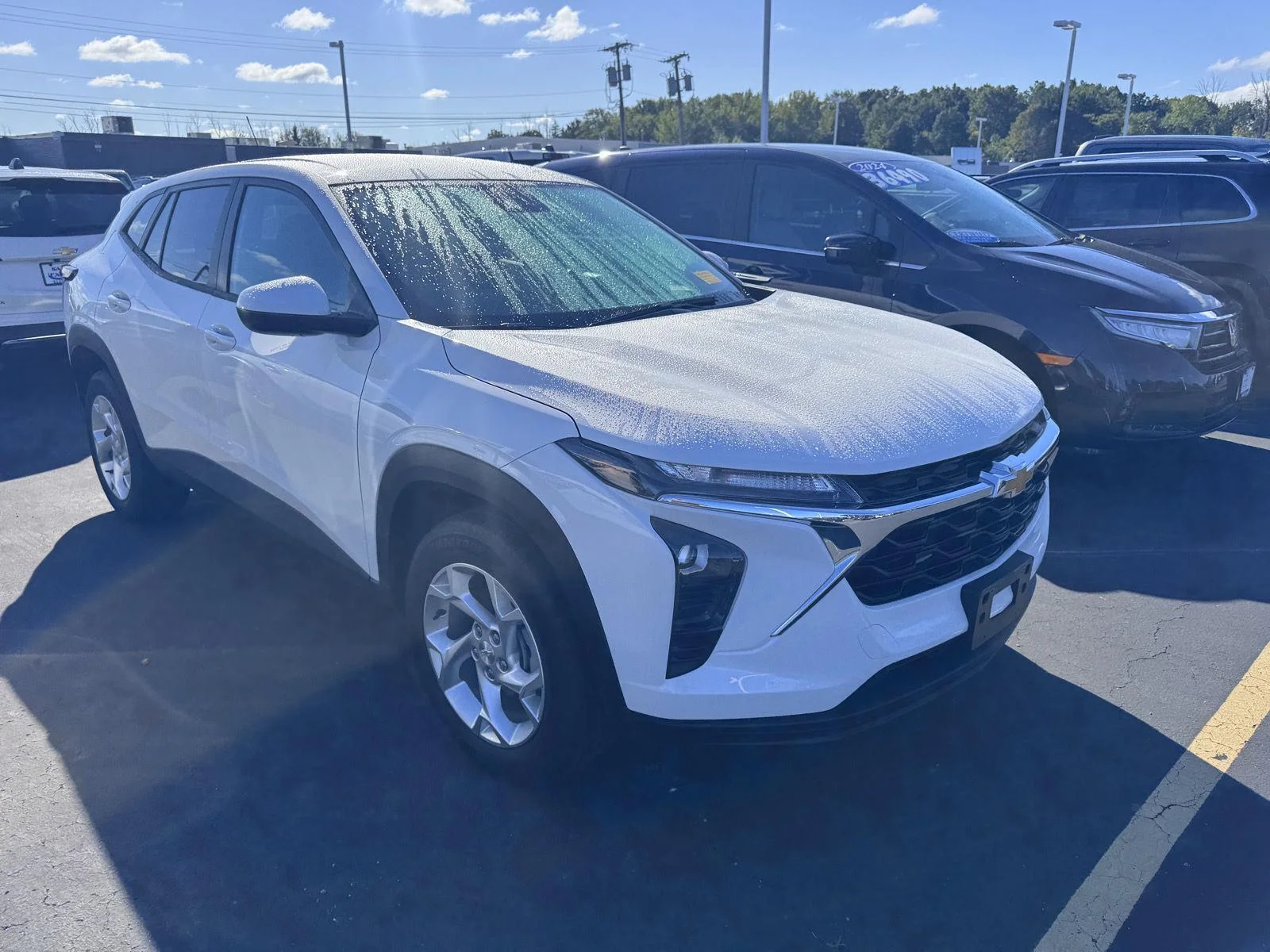 Used 2026 Summit White Chevrolet LS image 3