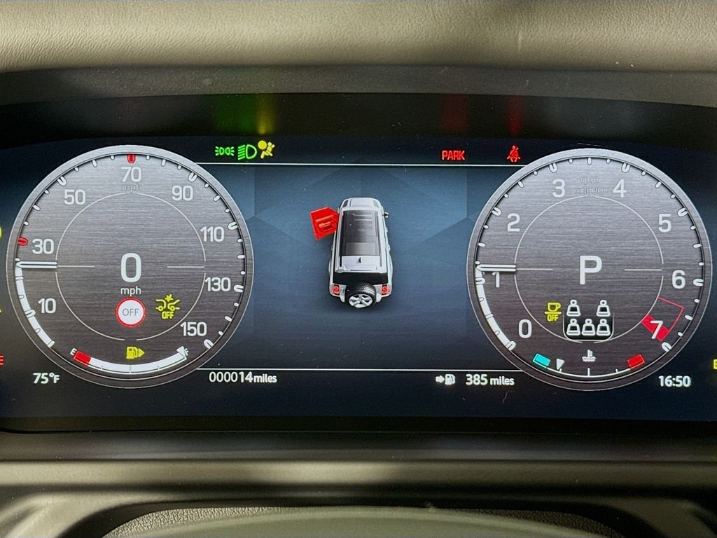 New 2025 Carpathian Grey Land Rover S image 13