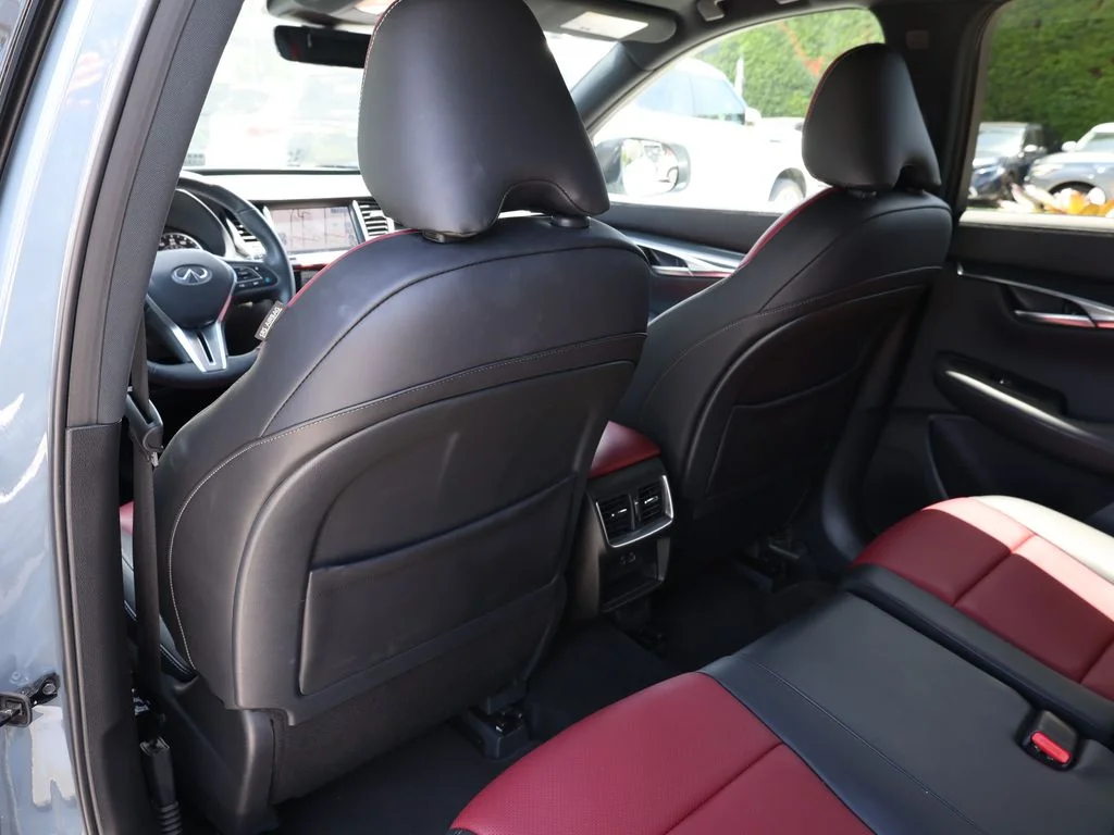 Certified Used 2025 Gray INFINITI SPORT image 20