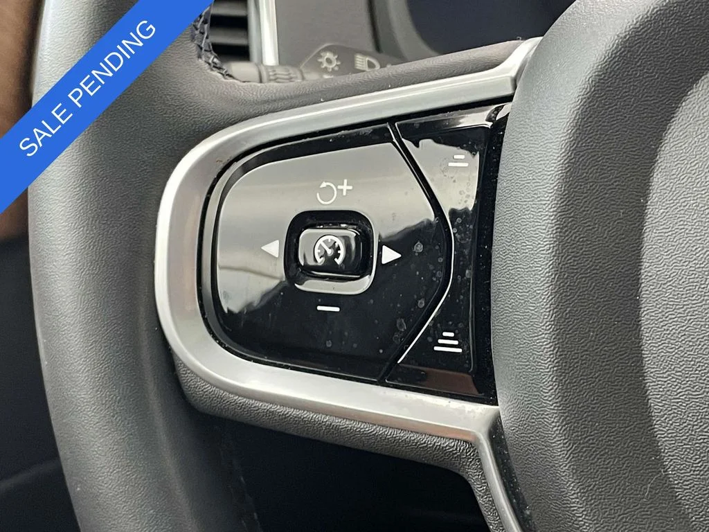 Used 2024 White Volvo T8 Plus Bright Theme 7 Passenger image 33