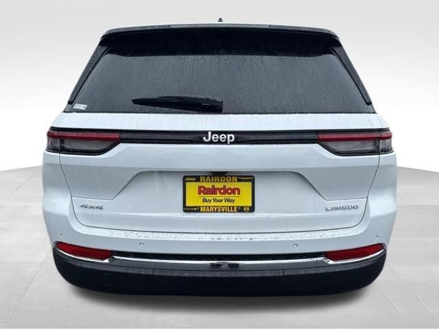 New 2026 Bright White Clear-Coat Exterior Paint Jeep Laredo image 6