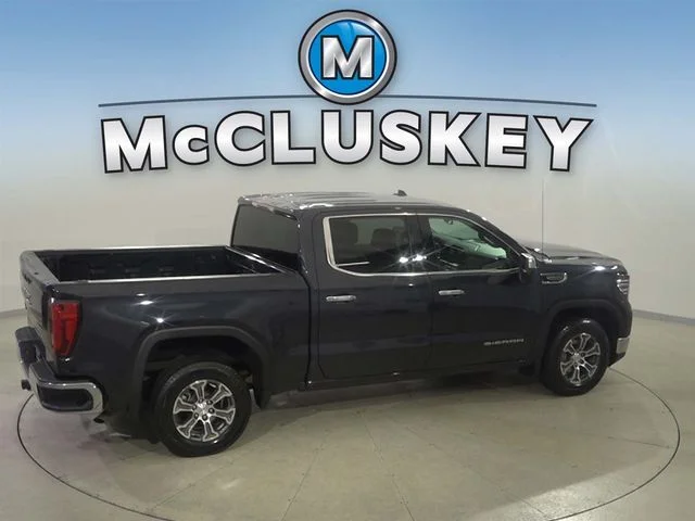 2025 GMC Sierra 1500 SLT - Photo 4