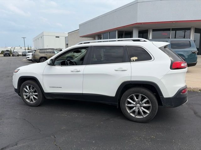 Used 2017 Bright White Clearcoat Jeep Limited image 7