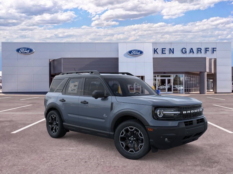 New 2026 Azure Gray Metallic Tri-Coat Ford Outer Banks image 8