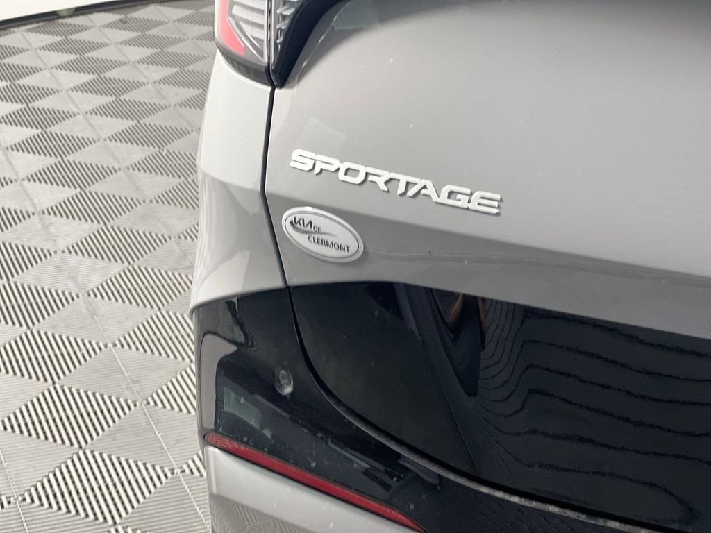 New 2026 Wolf Gray Kia SX Prestige image 5