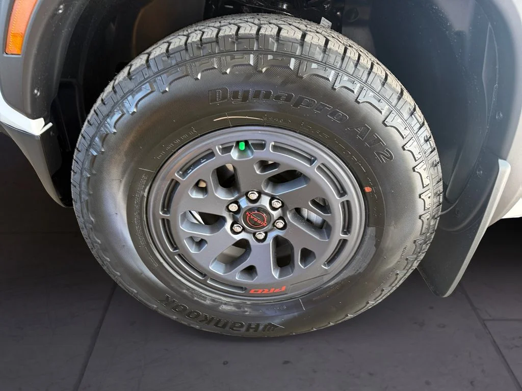 New 2026 White Nissan PRO-X image 9