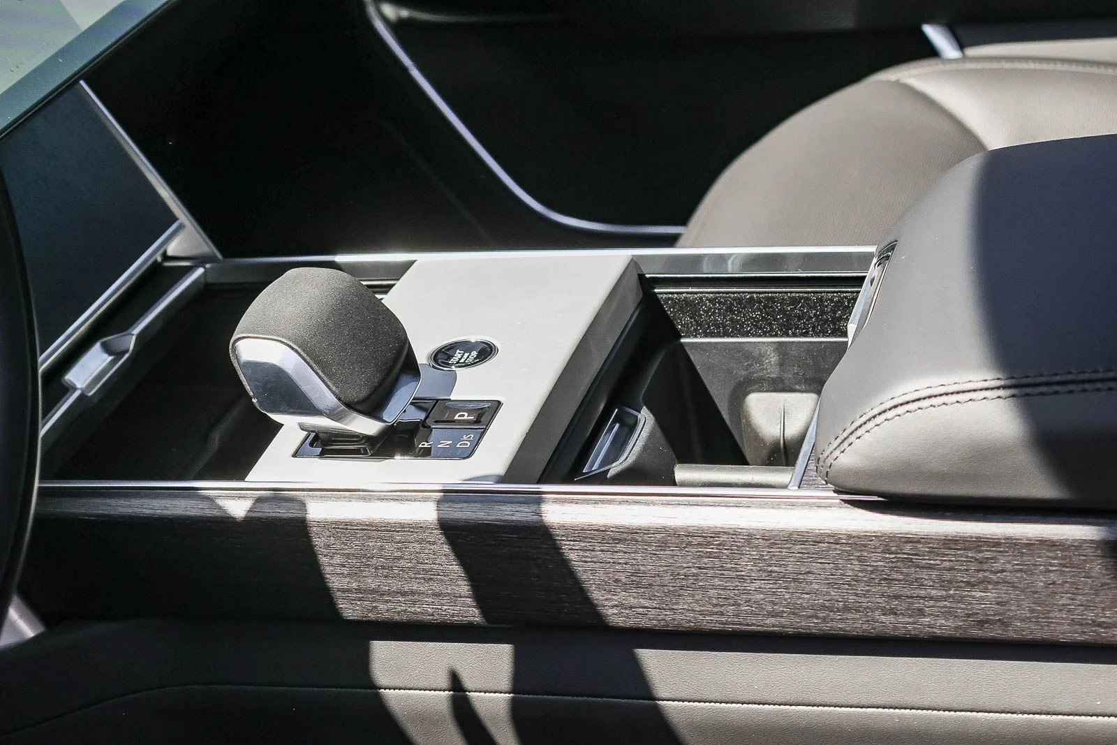 2026 Land Rover Range Rover SE - Photo 29