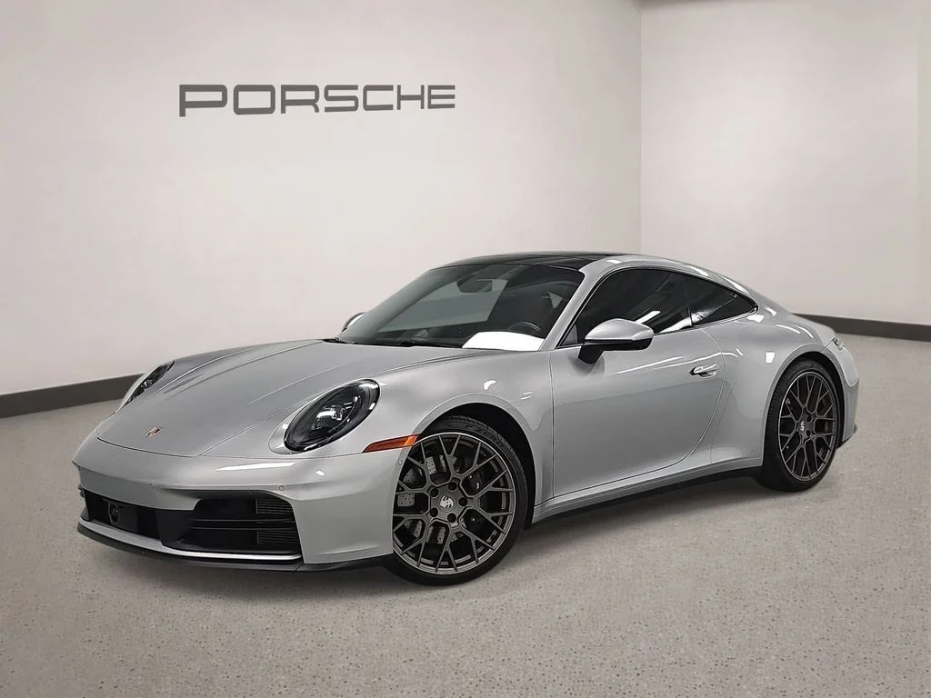 2025 Porsche 911's photo