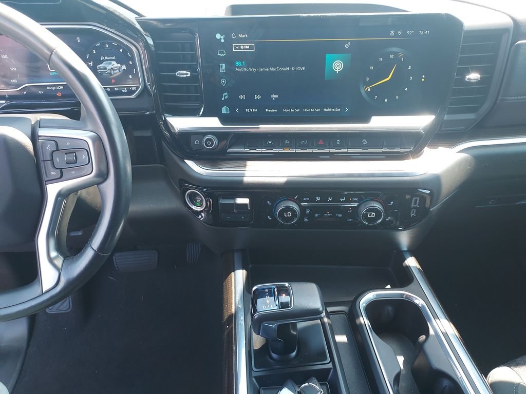 Used 2022 Red Chevrolet RST image 20
