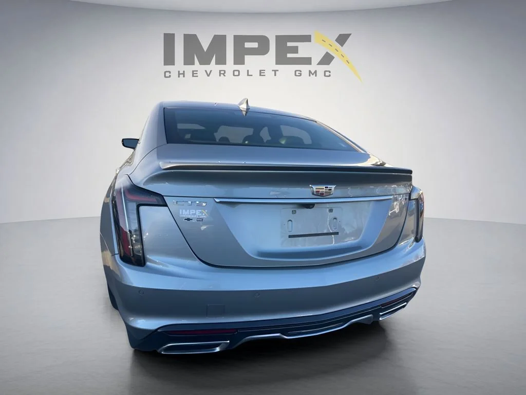 Used 2023 Argent Silver Metallic Cadillac Sport image 4