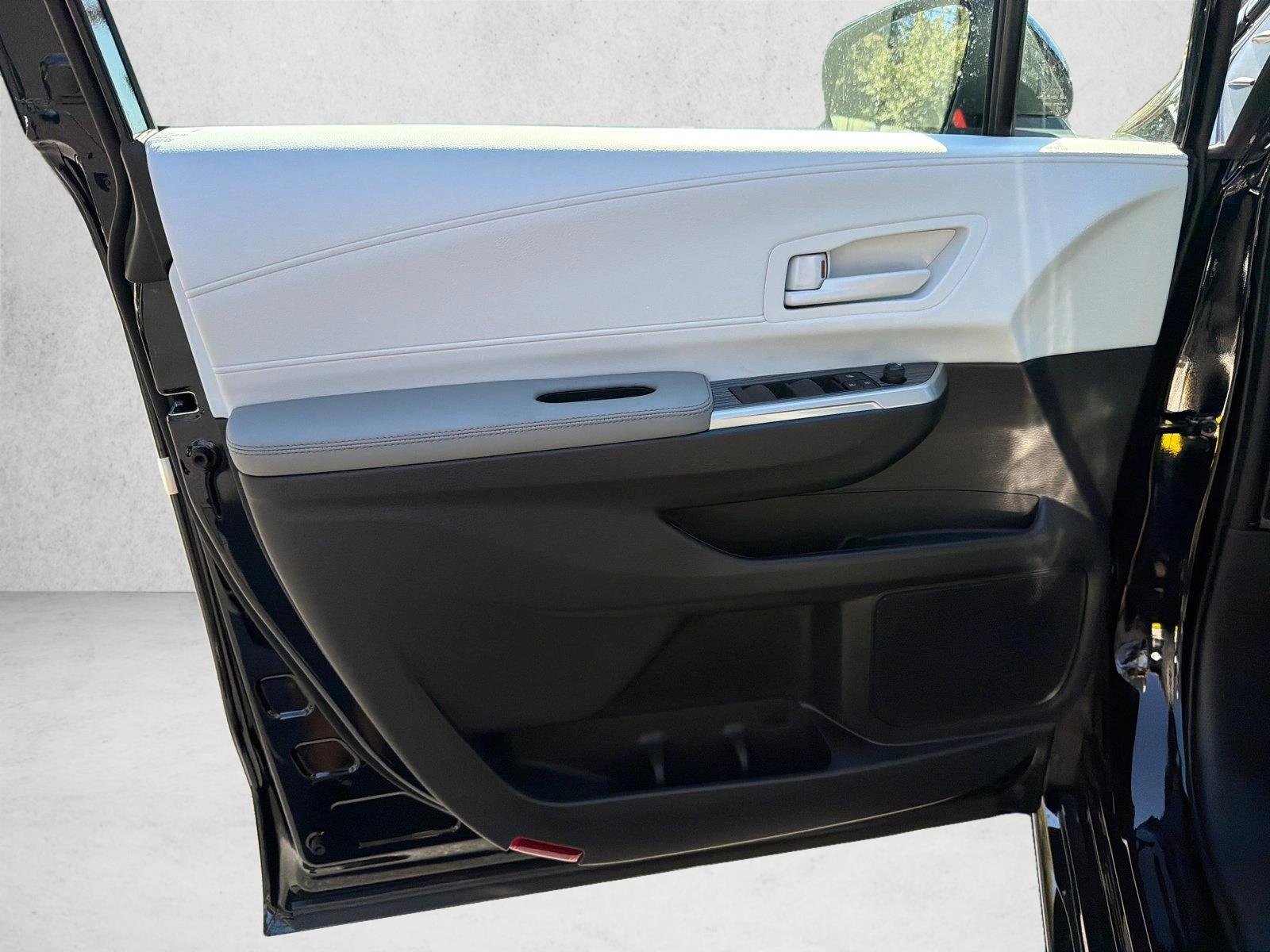New 2026 Midnight Black Metallic Toyota LE image 10