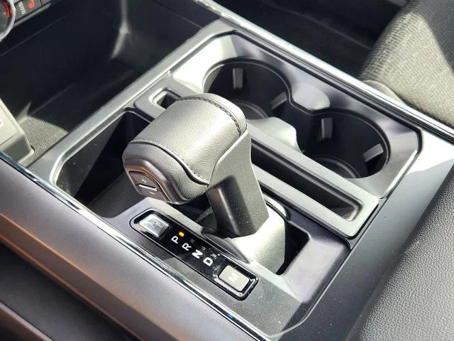 New 2026 Oxford White Ford XLT image 38
